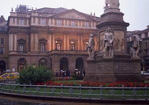 大阪堺市に位置する東横INN堺東駅：便利なアクセスと快適な宿泊を提供するビジネスホテルの詳細ガイド